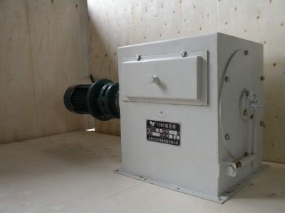 TCWC 辊式磁选器 喷塑-04